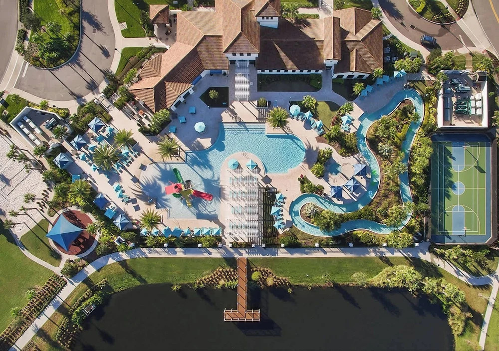 Upstay- Family Villa for 12 w Pool, Games & BBQ