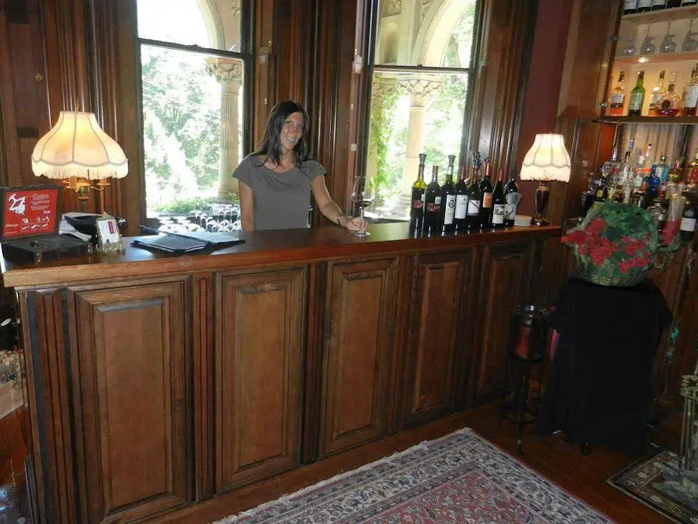 The Harry Packer Mansion Inn