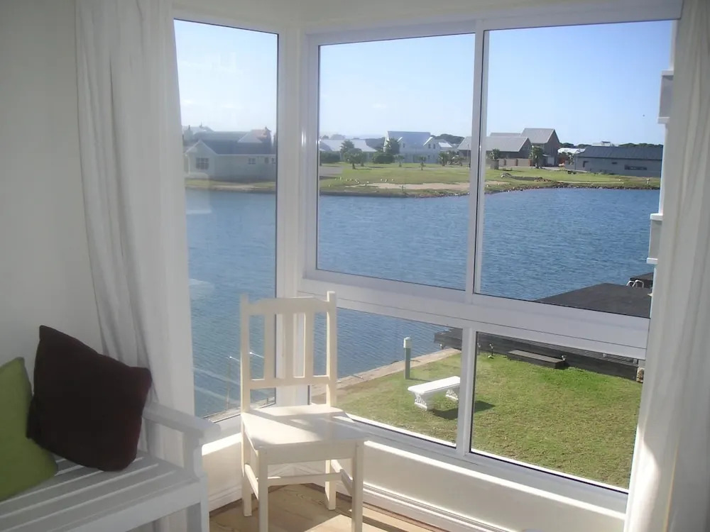 Waterside Living Estates - Kingston Place 10