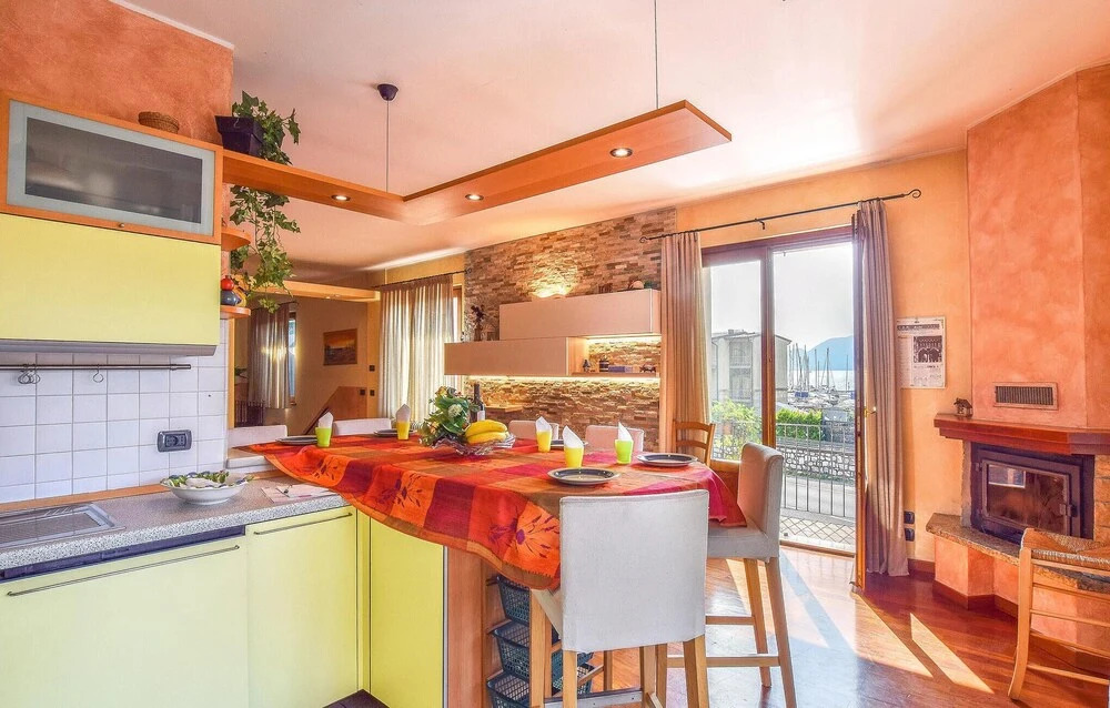 4 Bedroom Amazing Home In Pilzoneiseo