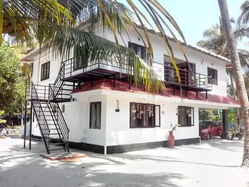 Royal Beach Abode
