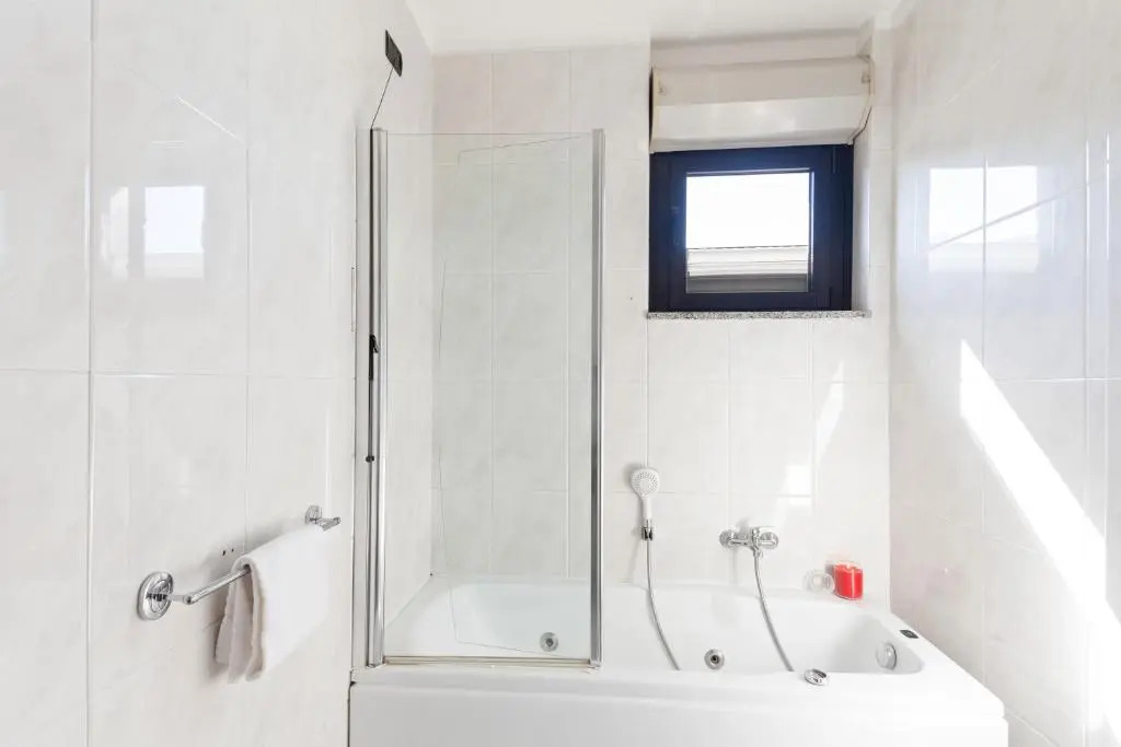 Bari Waterfront Apartment