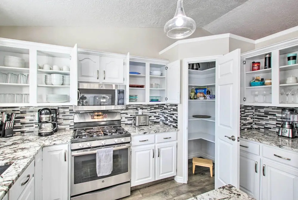 4 BR Home Near Hafb, Restaurants, & Snowbasin!