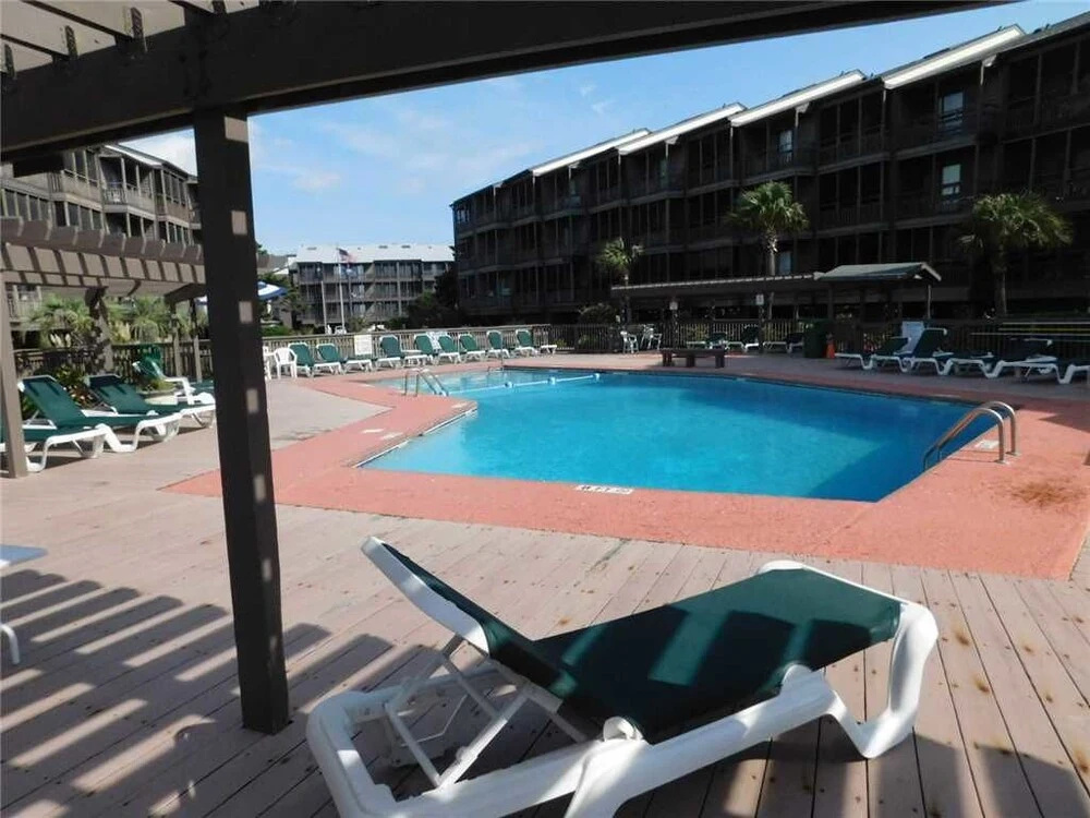 Tilghman Beach and Racquet #107 3 Bedrooms 2.5 Bathrooms Condo