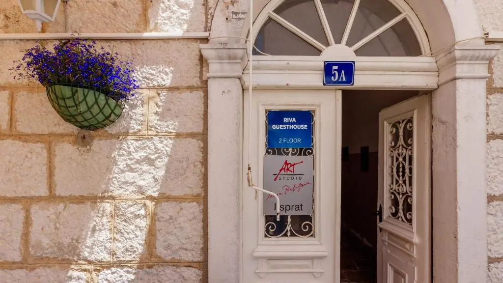 Riva Guesthouse