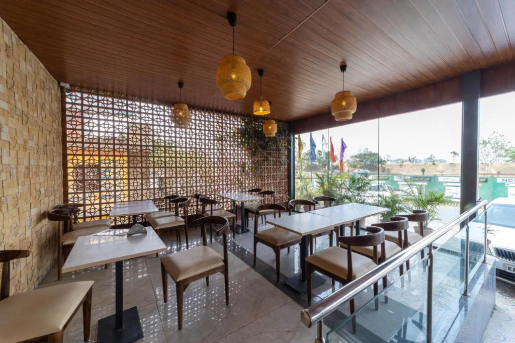 Hotel Passport Inn