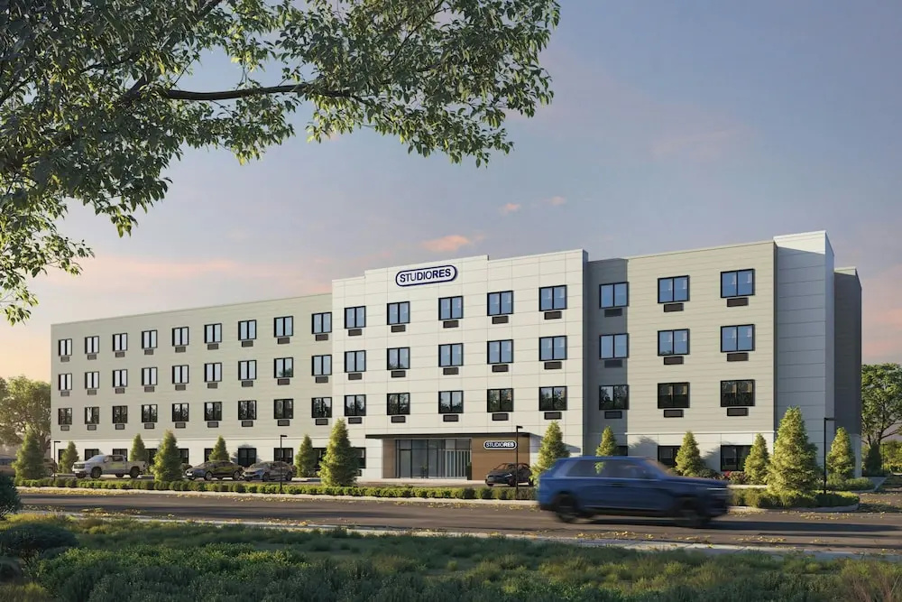 StudioRes by Marriott Fort Myers Airport