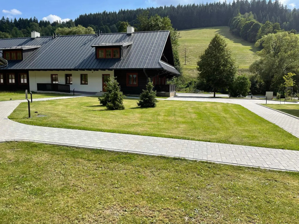 Apartmány NETA Velké Karlovice, Polanský Dvůr