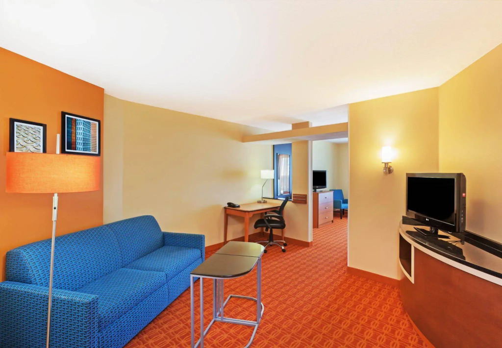 Fairfield Inn & Suites Tulsa Downtown Arts District