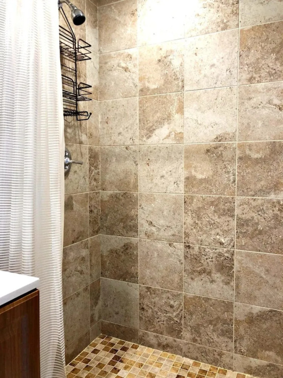 Studio in Las Olas Near FL Beach