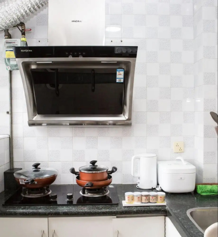 Locals Boutique Apartment Zhongshan Ba Road No.5 Branch