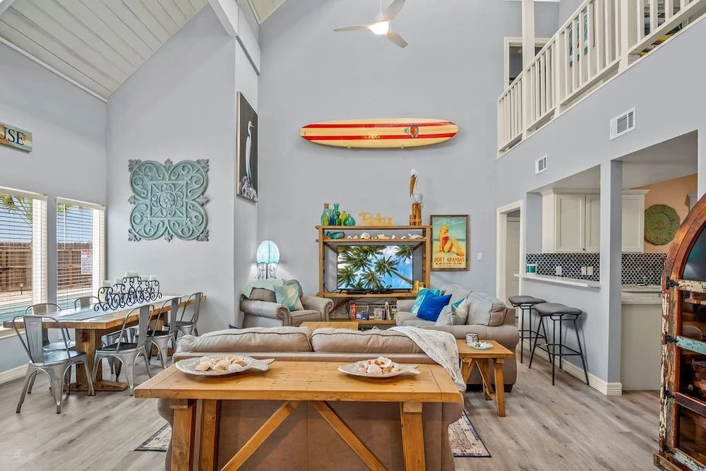 Aqua Dreams - Pet Friendly! Heated Private Pool!