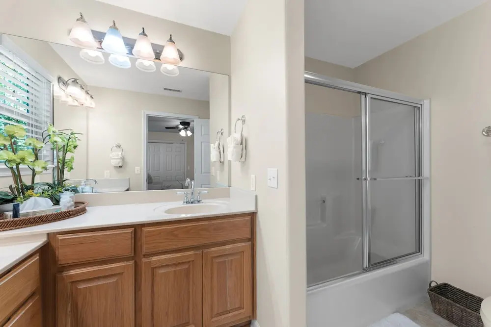 Heavenly Hideaway 2 Bedroom Condo by RedAwning