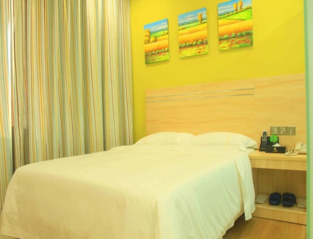 8 Inns Dongguan Shijie Branch