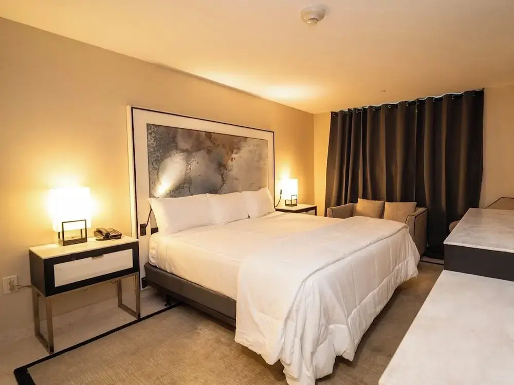 Nova Hotel Bronx