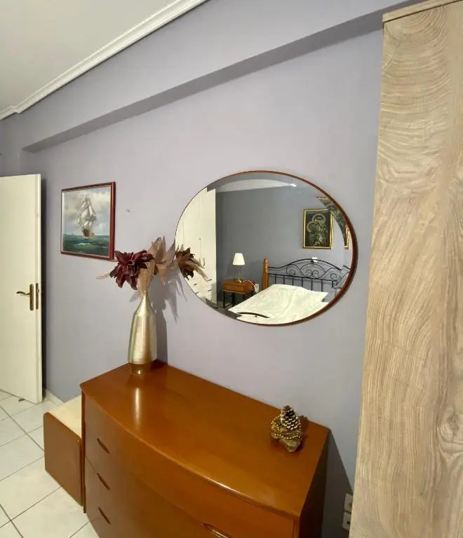 Vivian’s apartment