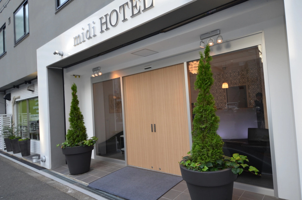 midi HOTEL