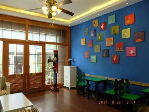 Yangshuo Sloth Coffee Guesthouse
