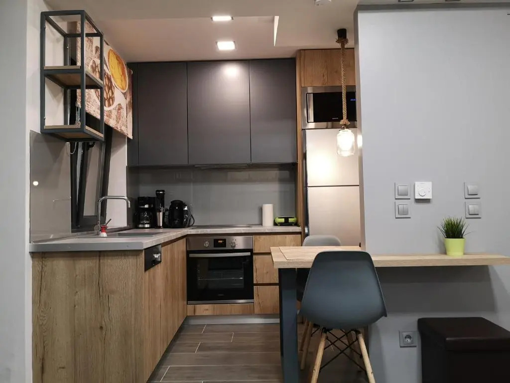 Apartment 22