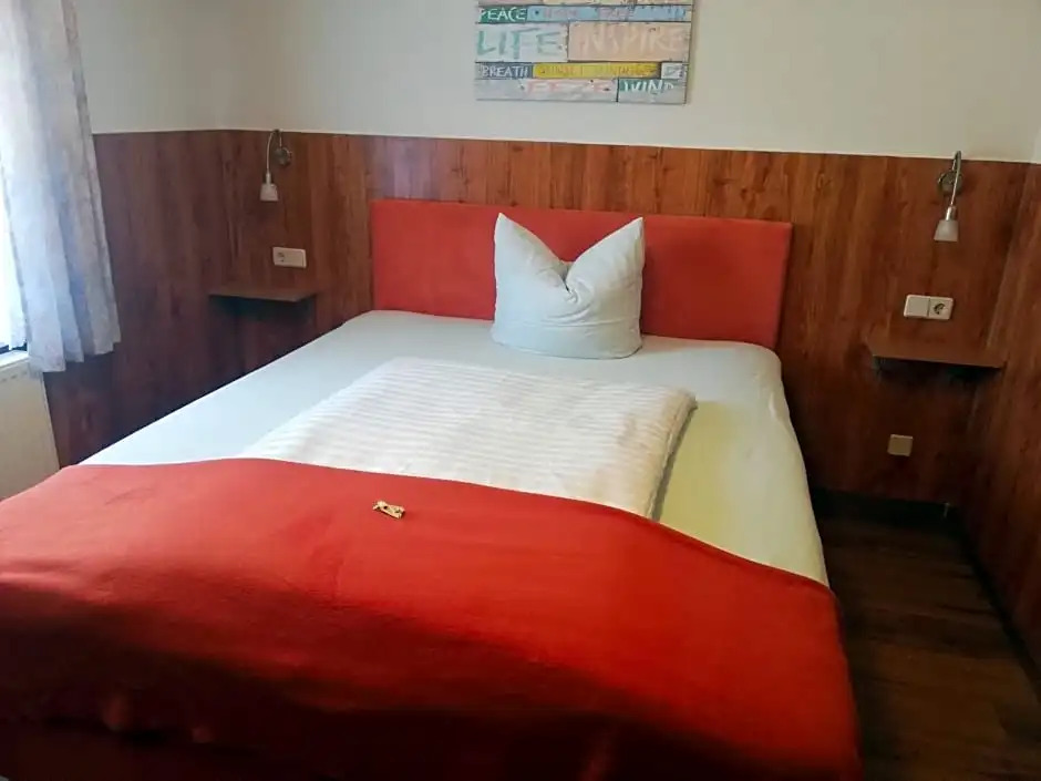 Landhotel Waldschlößchen mit Gaststube