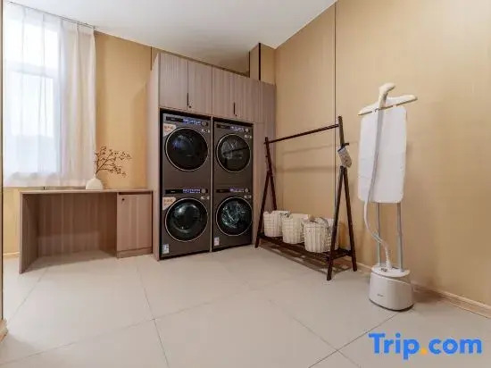 Lizi Elegant Hotel