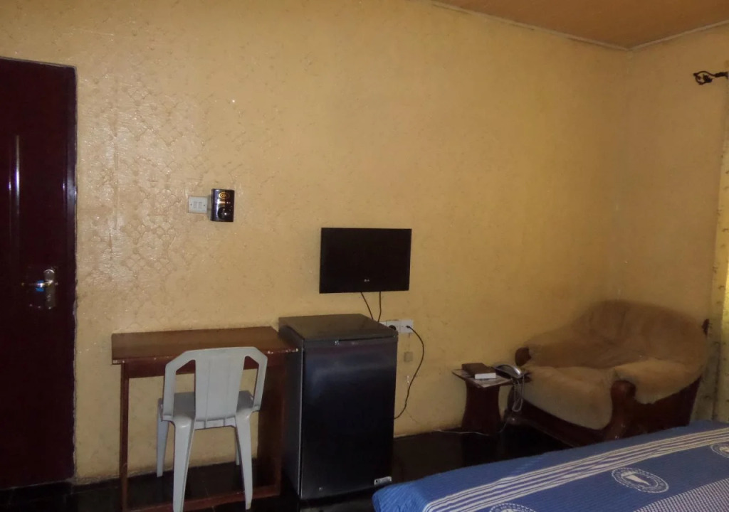 Abi-K Suites and Inn