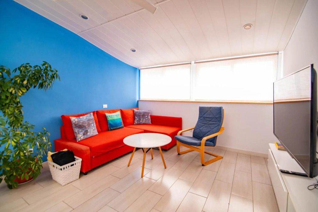 Costa Lairaga Suite junto a Canteras