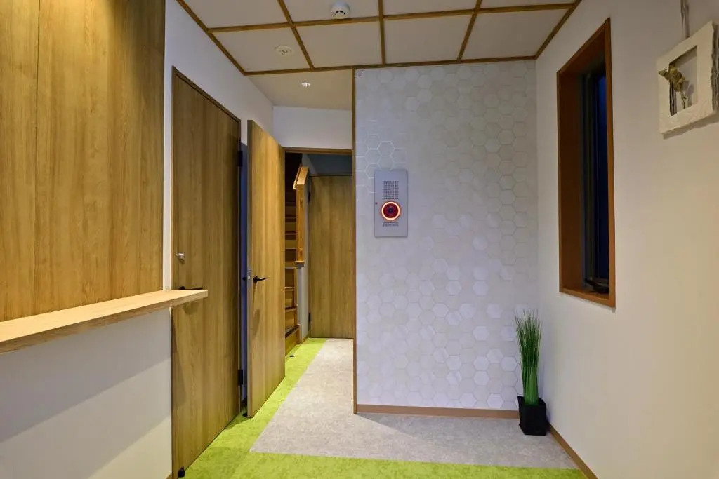 Corner6