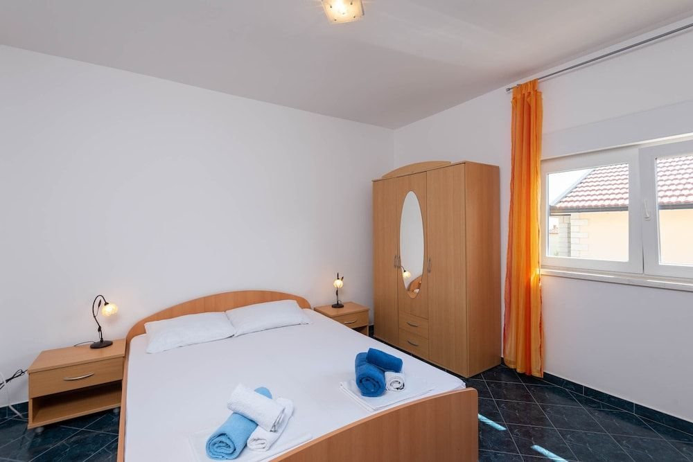 Holiday Apartments Mare