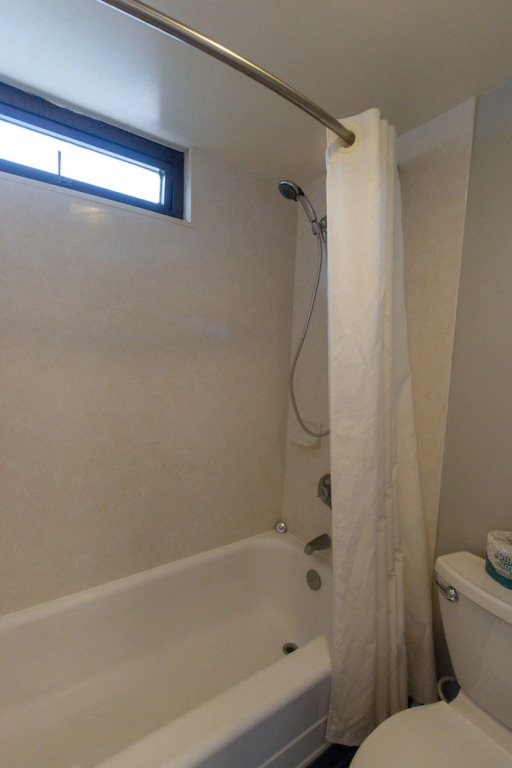 Tower 2 Suite 802 - Qqp 1 Bedroom Condo