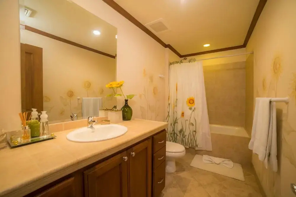 Veranda 8H 3 Bedr 3 Bath