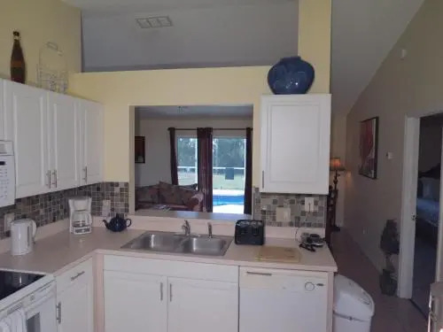 Hwy 27 Area 3 bedroom