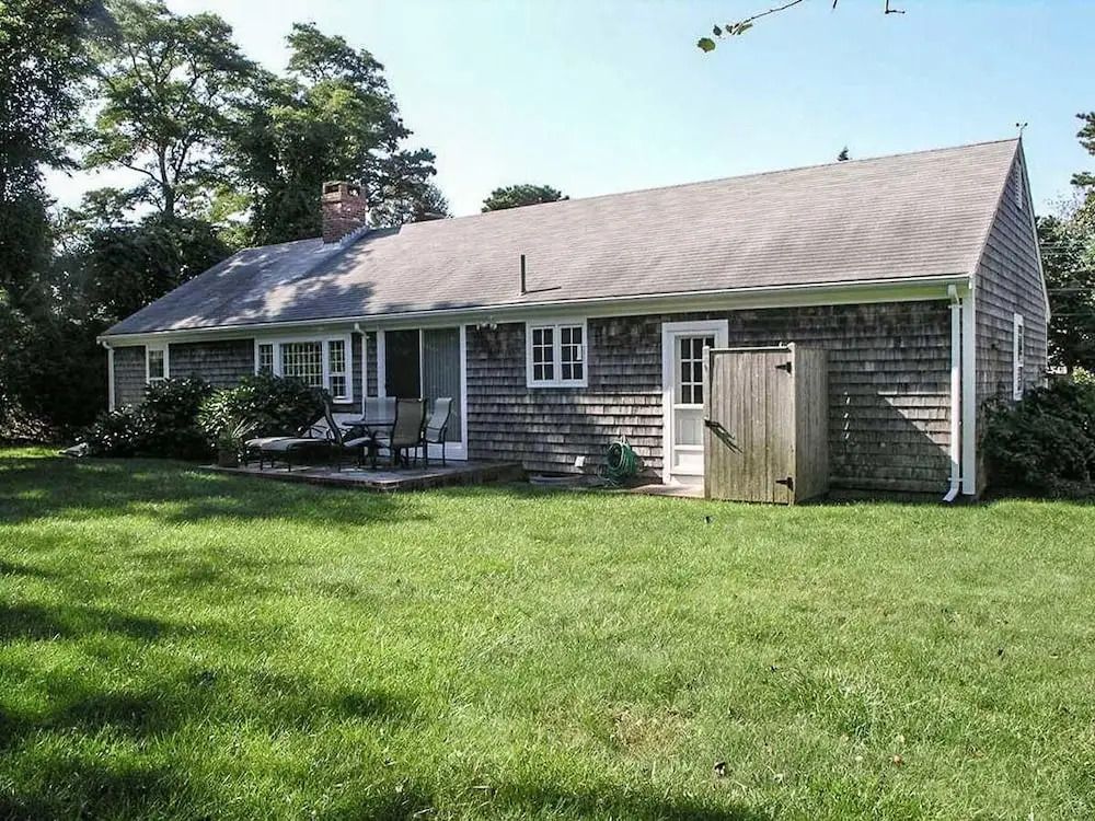 28 Capri Lane - Two Bedroom House