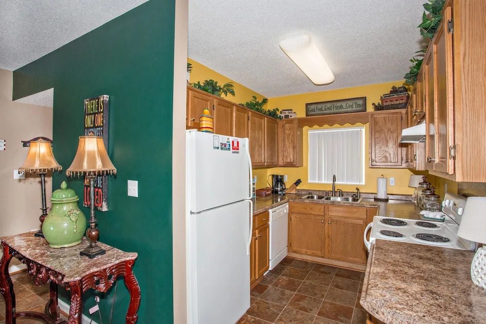 Whispering Pines 223