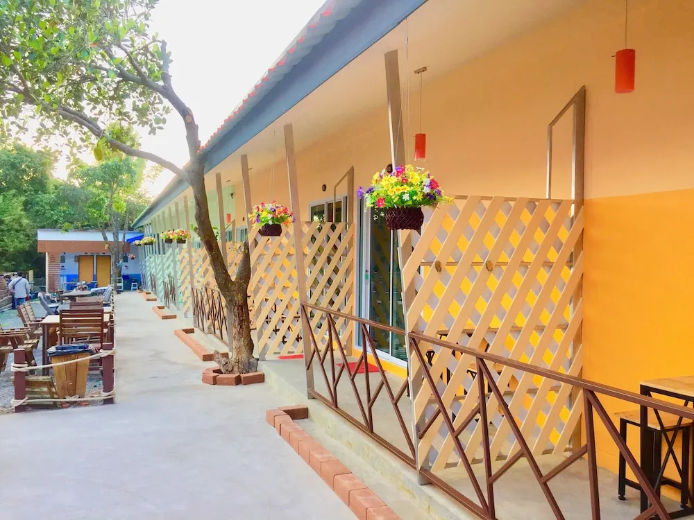 Felice Resort