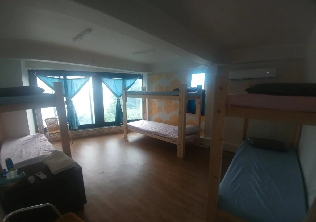 Redo Backpackers - Hostel