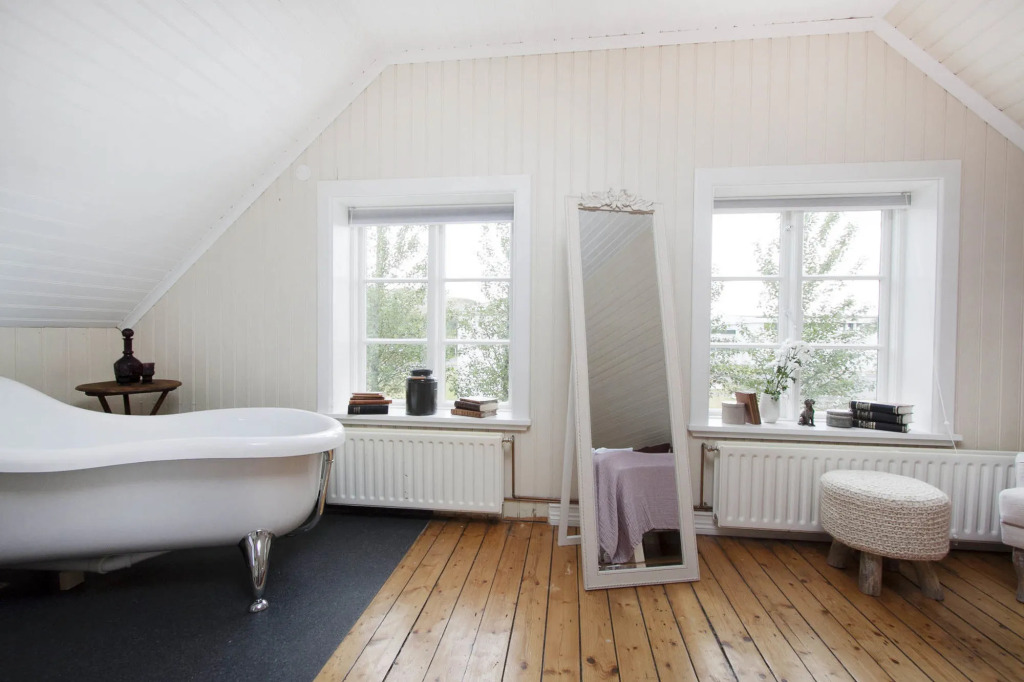 SKYR Guesthouse