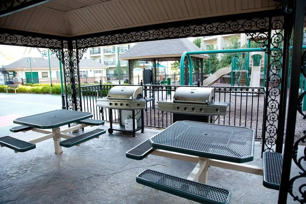 French Quarter Resort by Coolvacay
