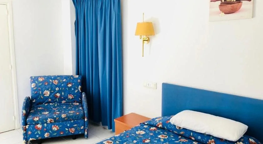 Hostal Univers