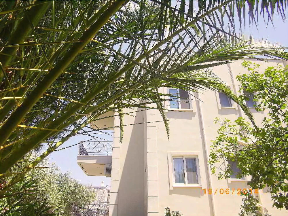Areti & Maria Apartments