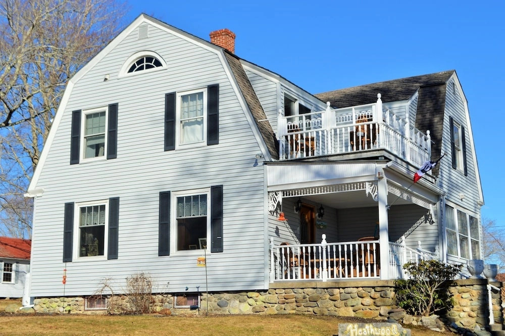 Heathwood Inn