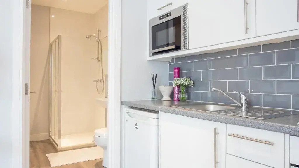 Modern Apartment in Stratford Upon Avon With Parking Wifi and Netflix