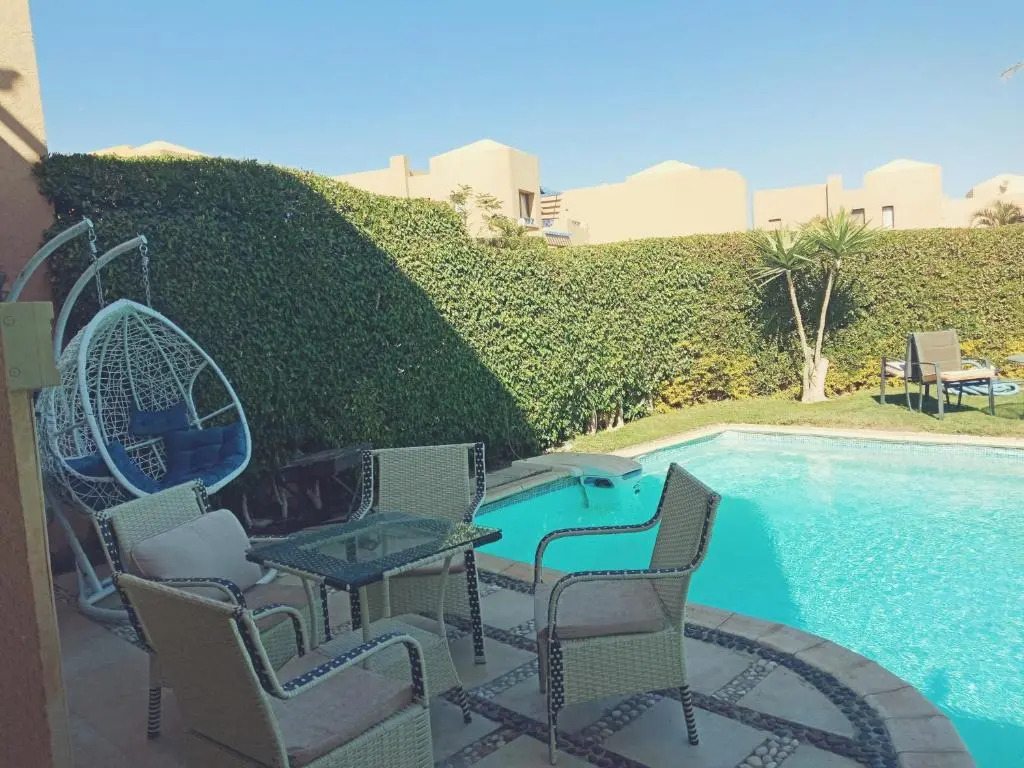 villa cancun elsokhna with private pool 34