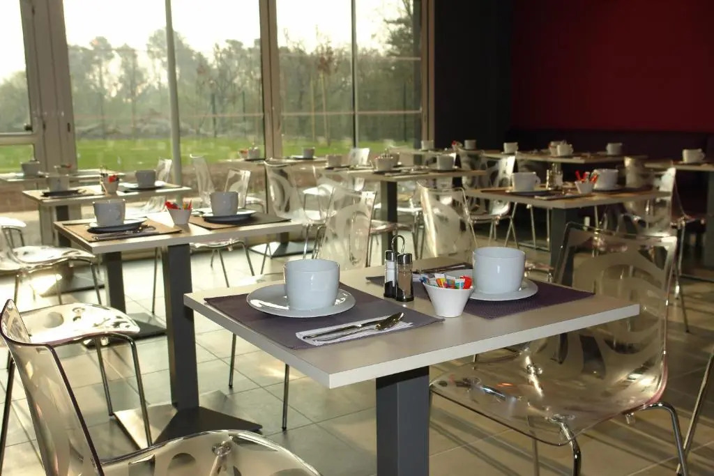 Brit Hotel Vannes - Theix Golfe du Morbihan