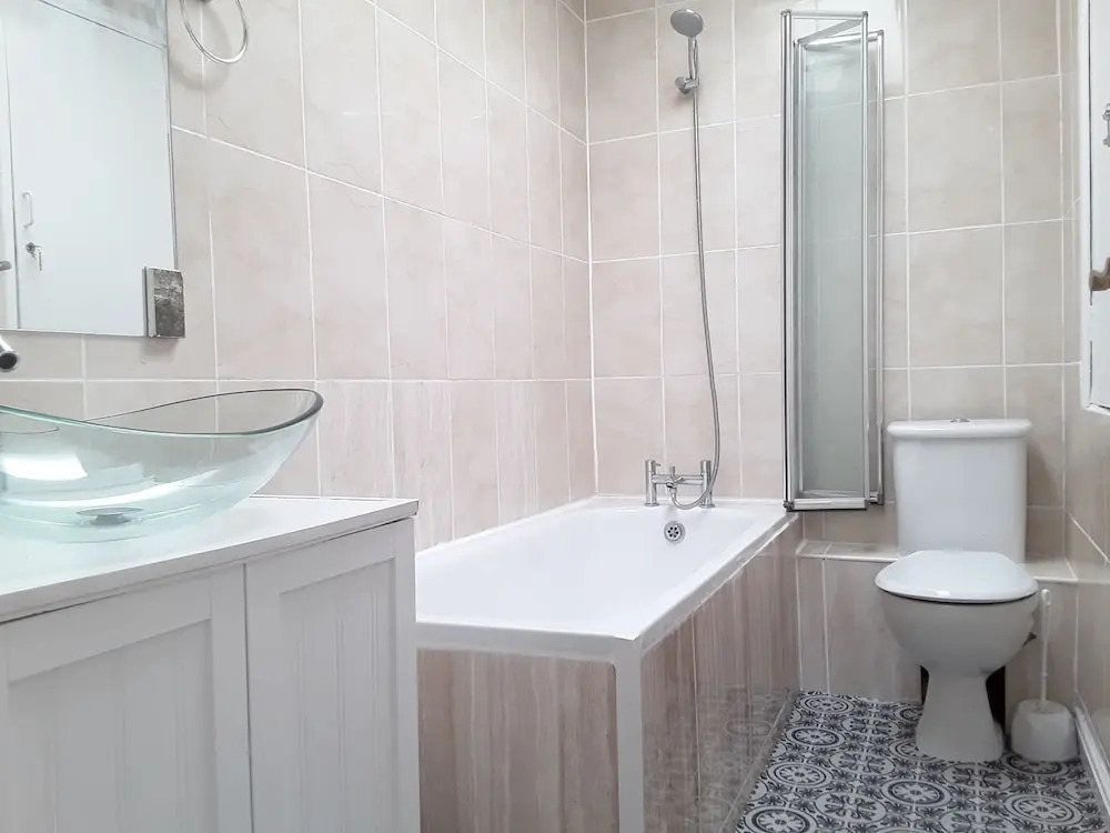 Short Term Rental 4 Bedroom House