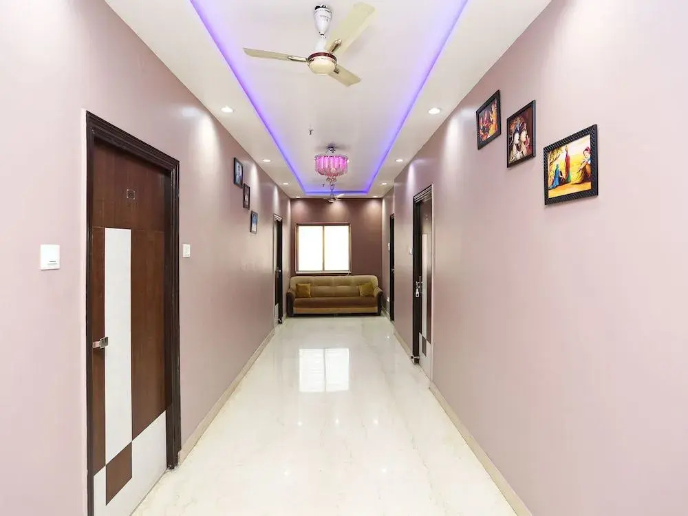 OYO 987 Hotel Pawan Putra