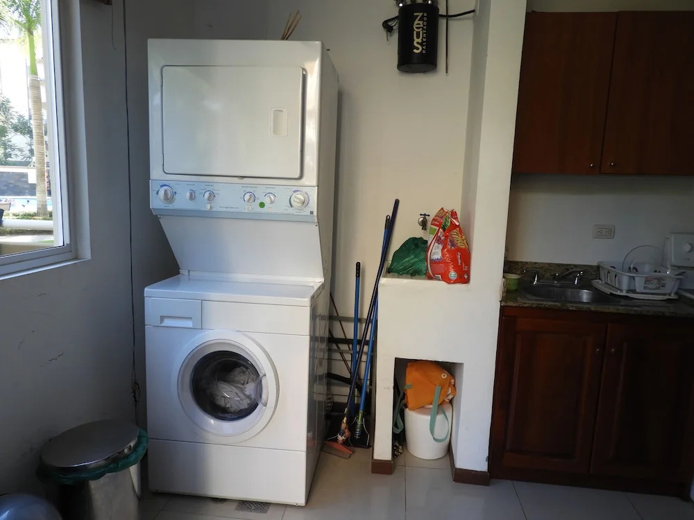 Costa Linda walking distance to the beach