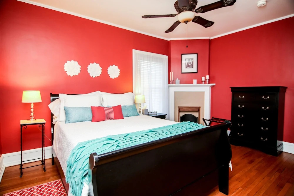 Hawthorne Park Bed and Breakfast
