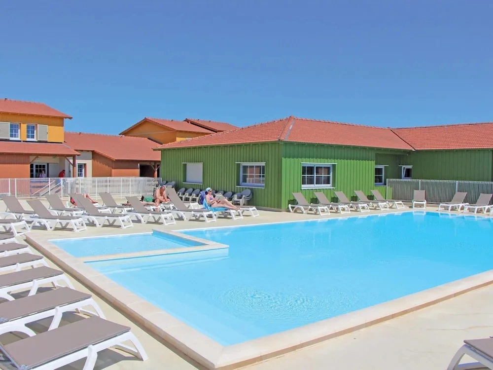 Marseillan Maisonette for 4