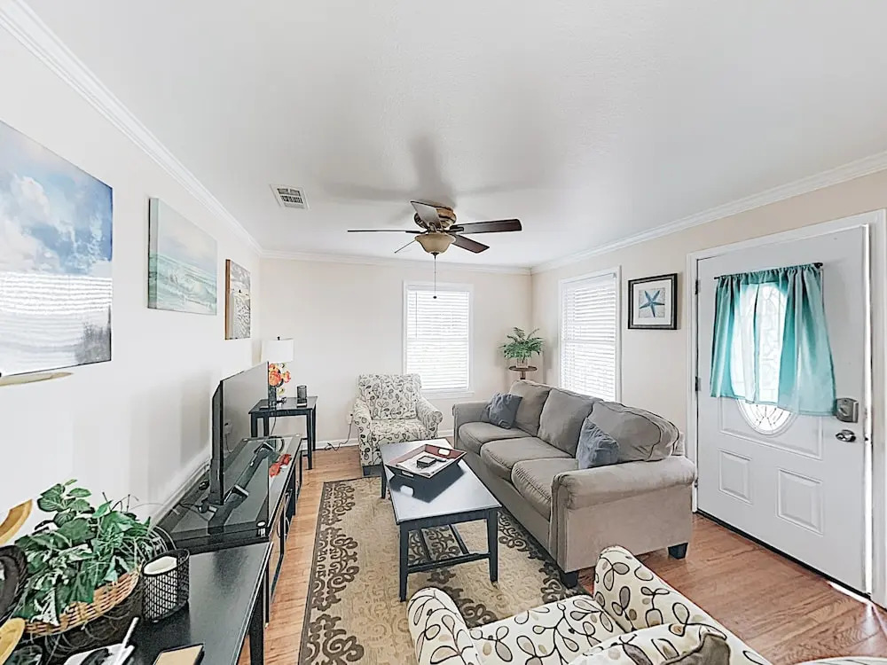 New Listing! Sparkling Beach - Walk To Shore 3 Bedroom Home